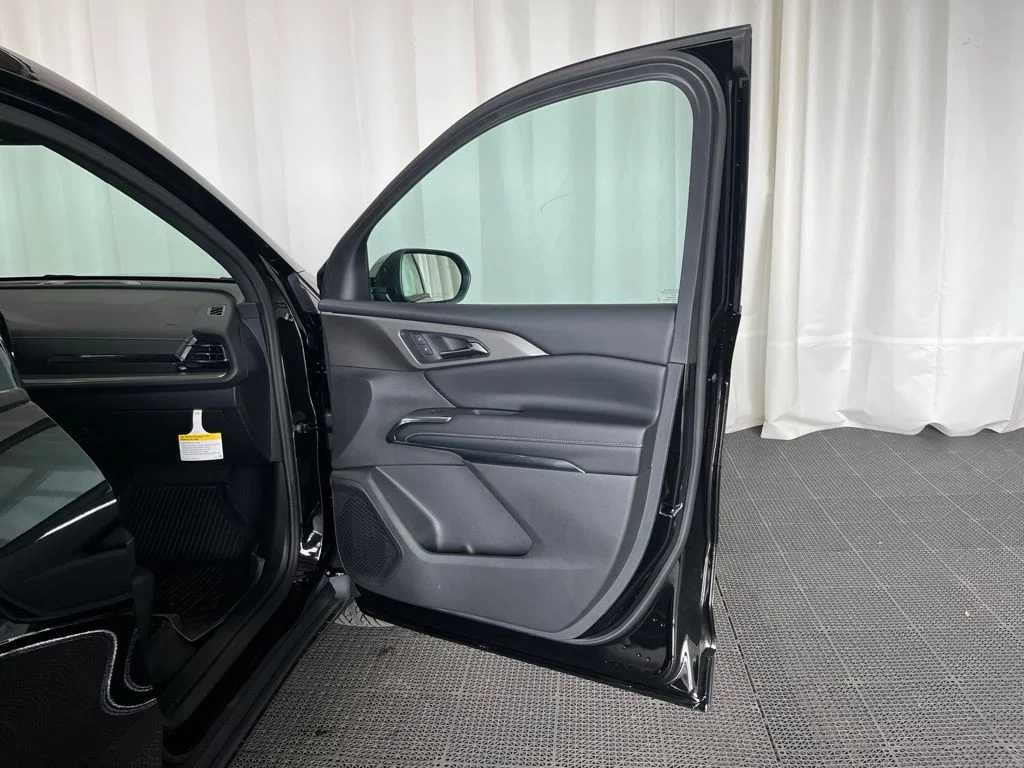 New 2026 Black Chevrolet LT image 17