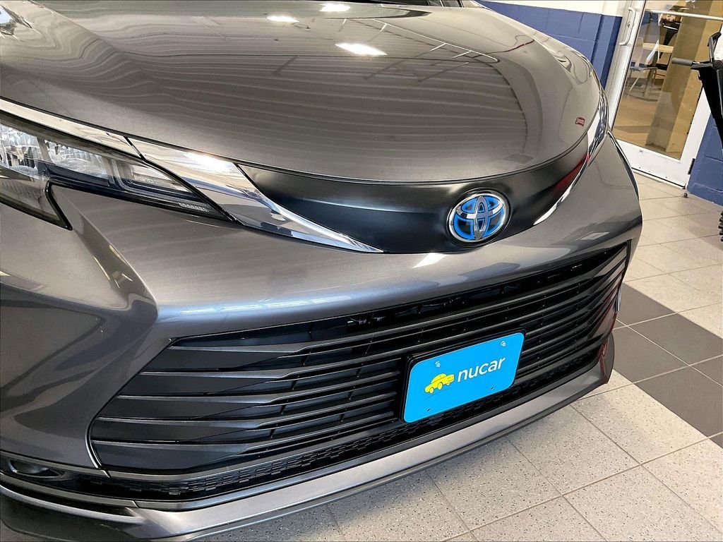 Used 2025 Gray Toyota LE image 32