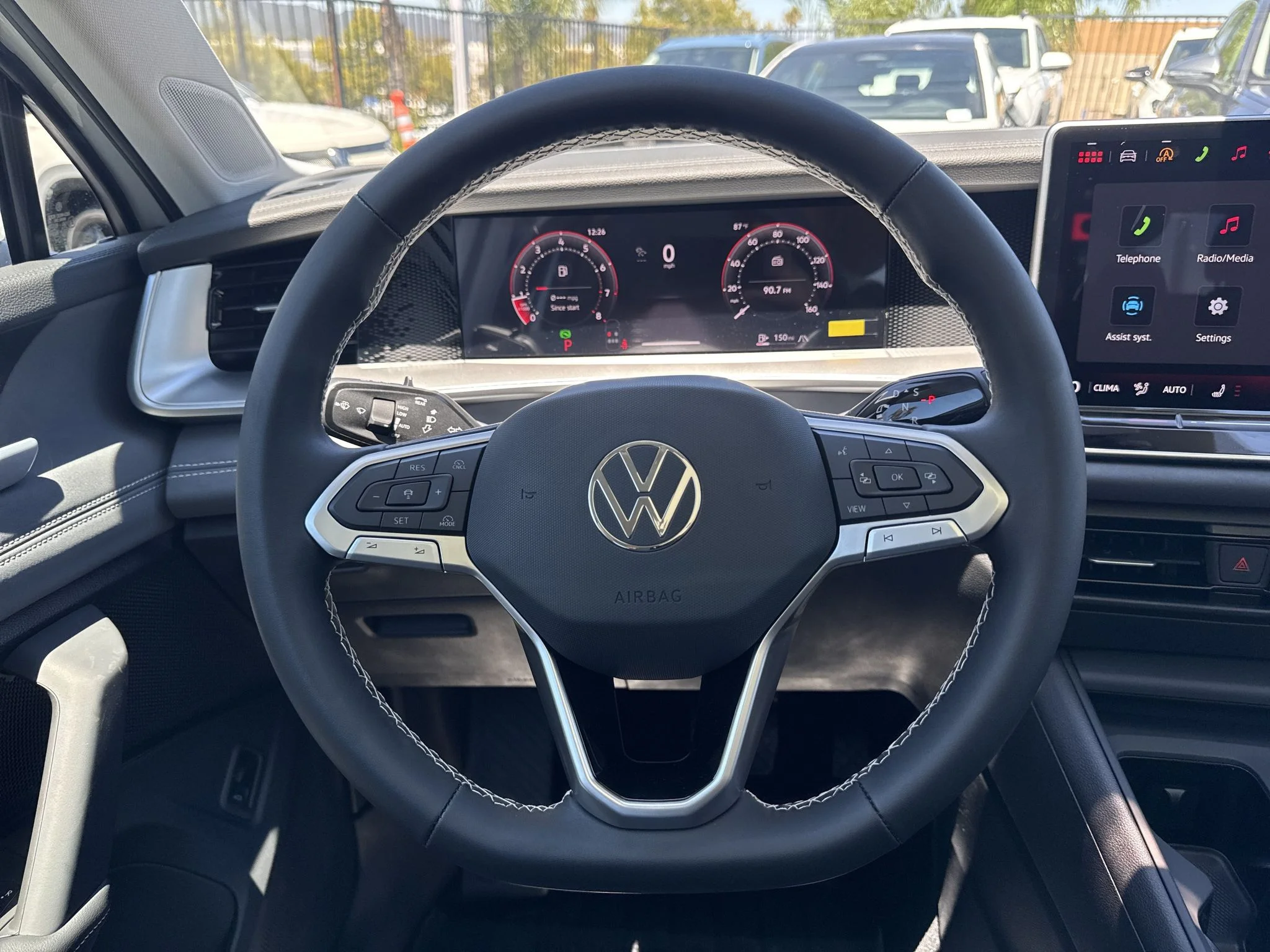 New 2026 Pure White Volkswagen SE image 17