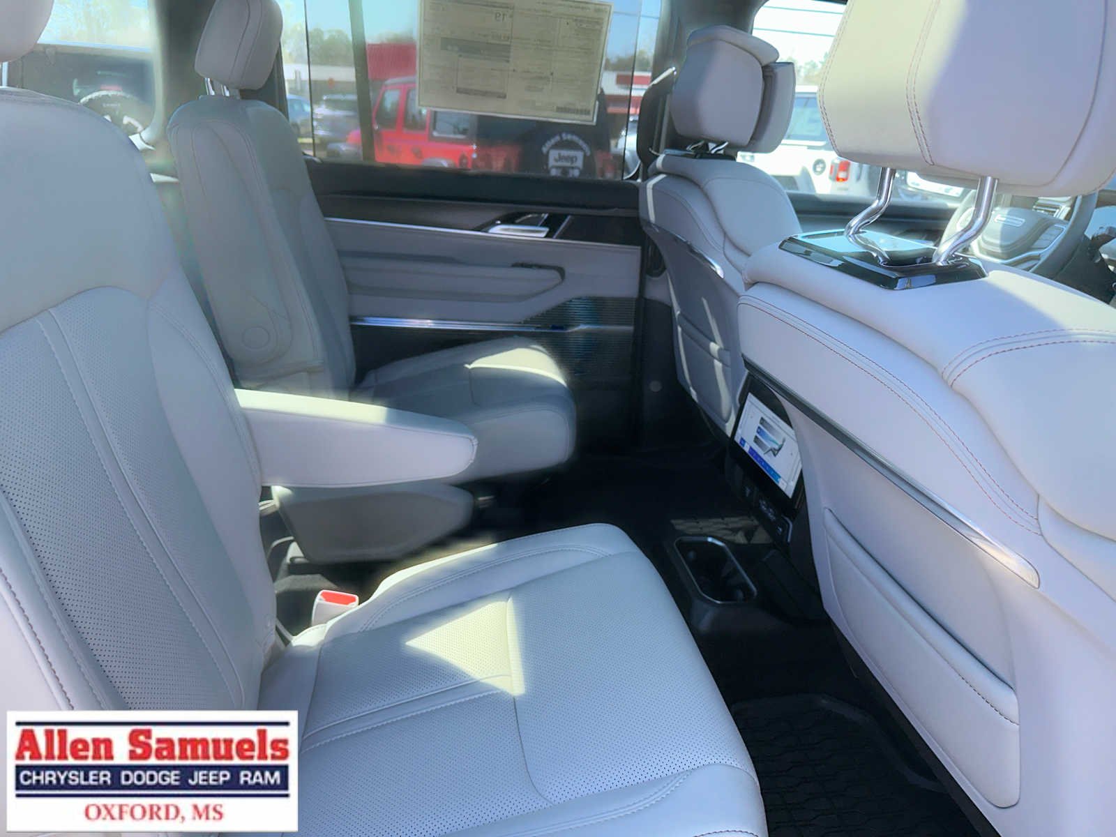 2026 Jeep Grand Wagoneer Summit Obsidian - Photo 54