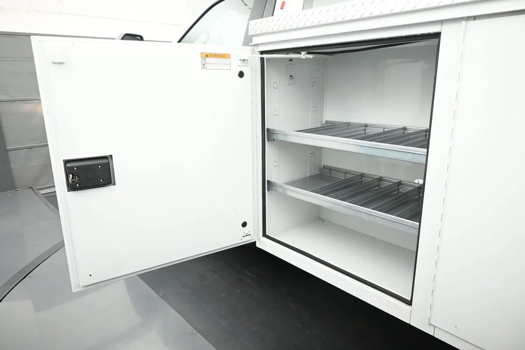 New 2026 Oxford White Ford XL image 16