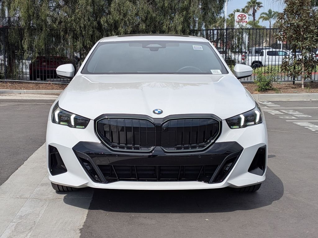Used 2026 White BMW 530i image 4
