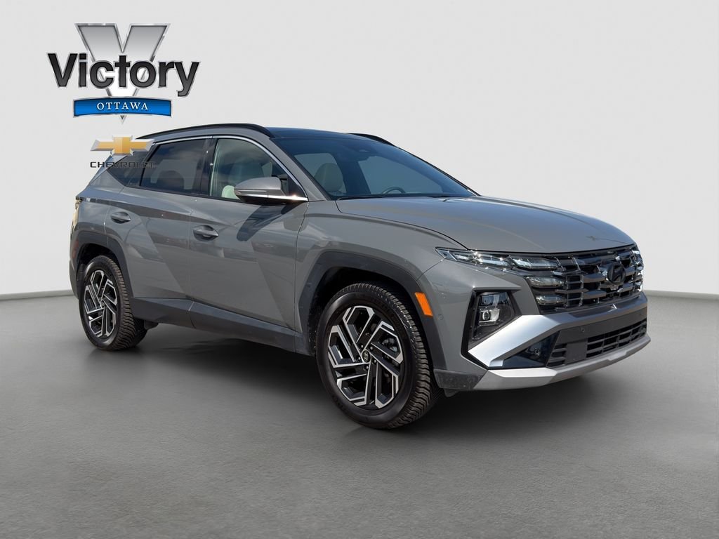 Used 2025 Gray Hyundai Limited image 8