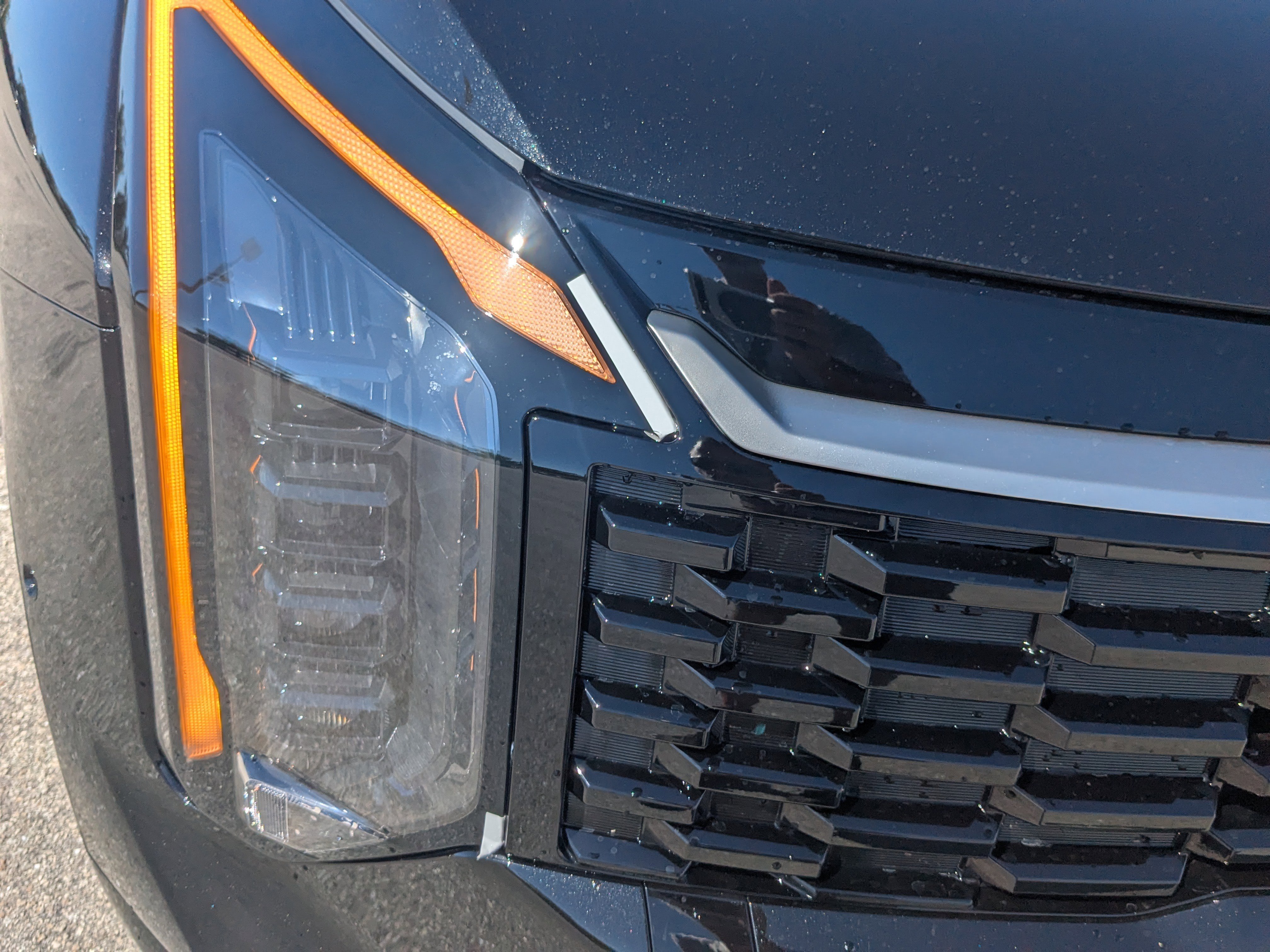 New 2026 Fusion Black Kia SX Prestige image 10