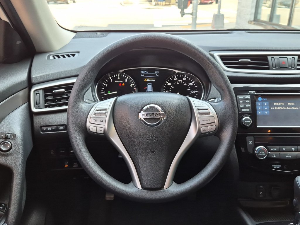 Used 2014 White Nissan SV image 11