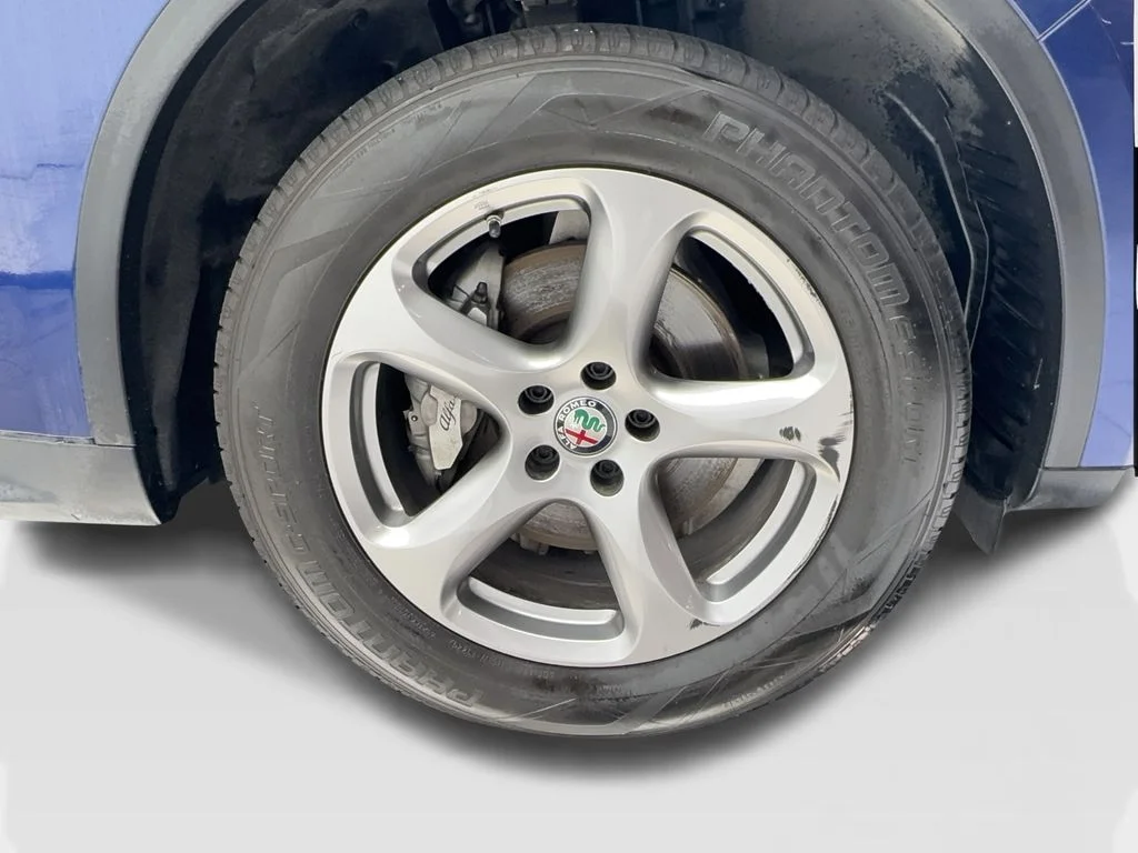Used 2021 Blue Alfa Romeo Sprint image 14