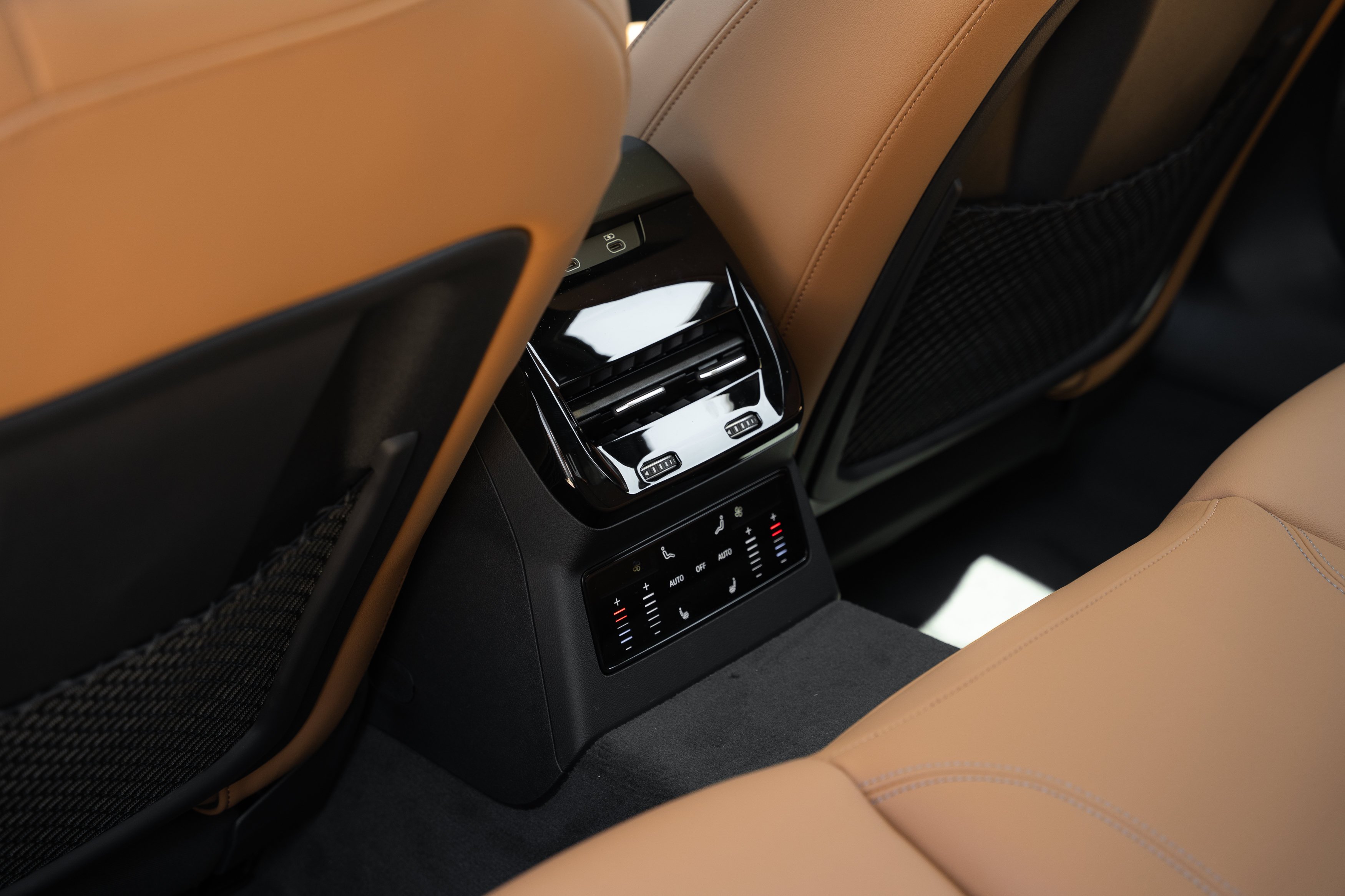 New 2026 Midnight Audi Premium Plus image 24