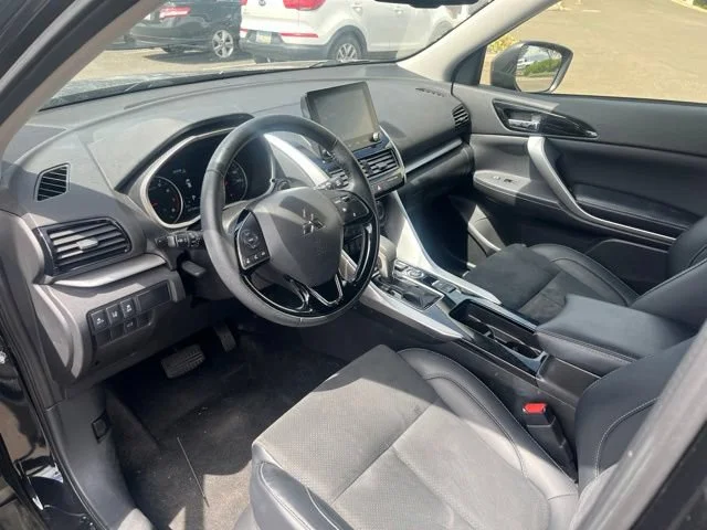 Used 2026 Black Mitsubishi  image 17