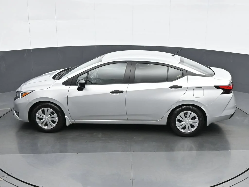 Used 2024 Silver Nissan 1.6 S image 20