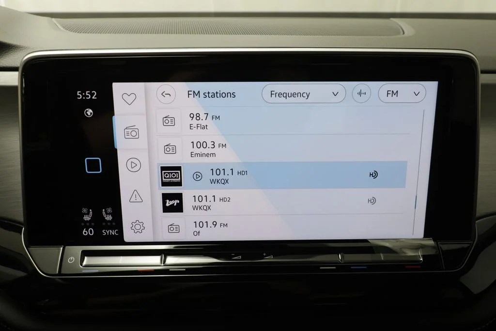 New 2026 Gray Volkswagen 2.0T SE w/Technology image 10