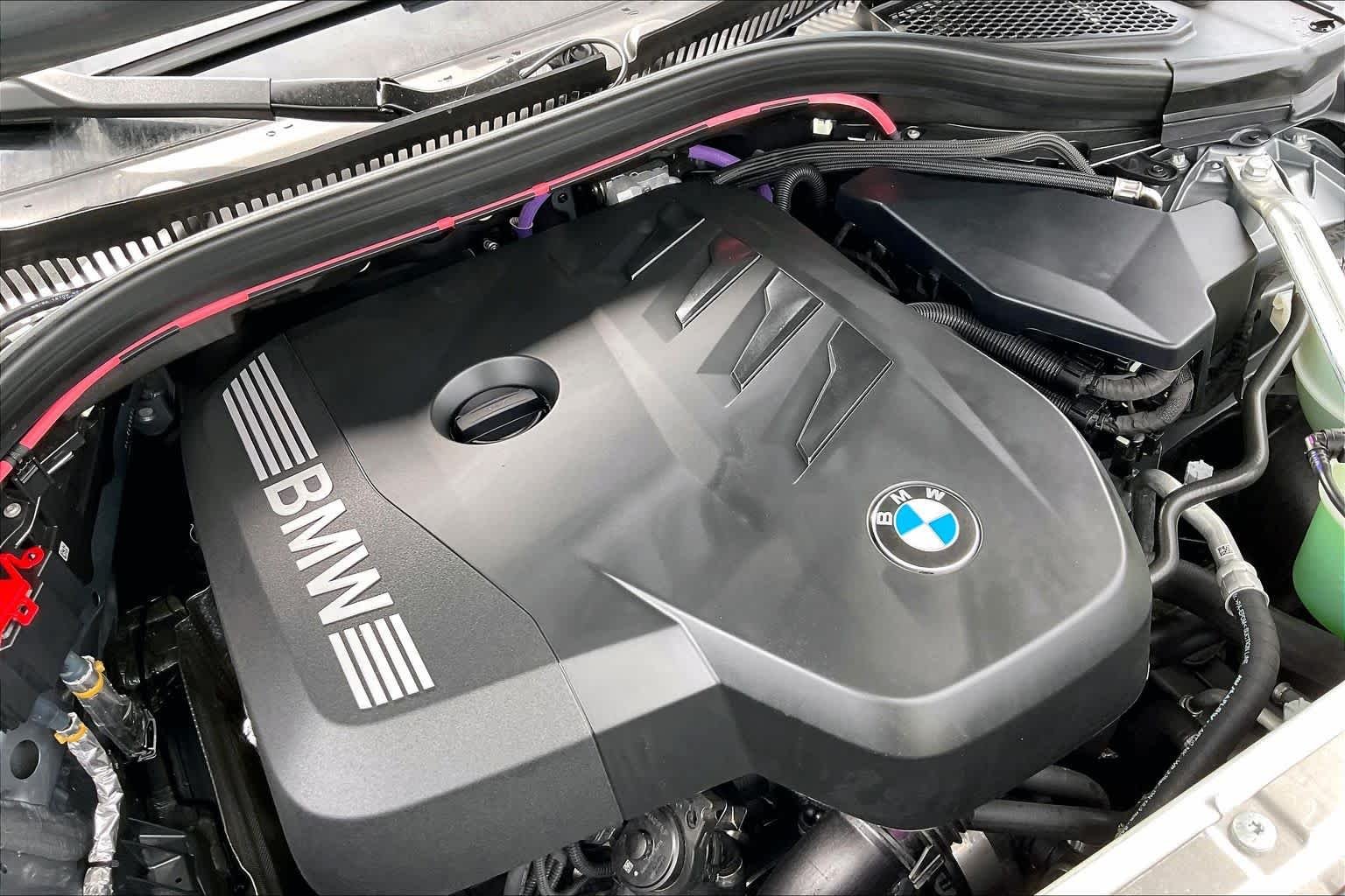 Certified Used 2026 Skyscraper Grey Metallic BMW 30 xDrive image 29