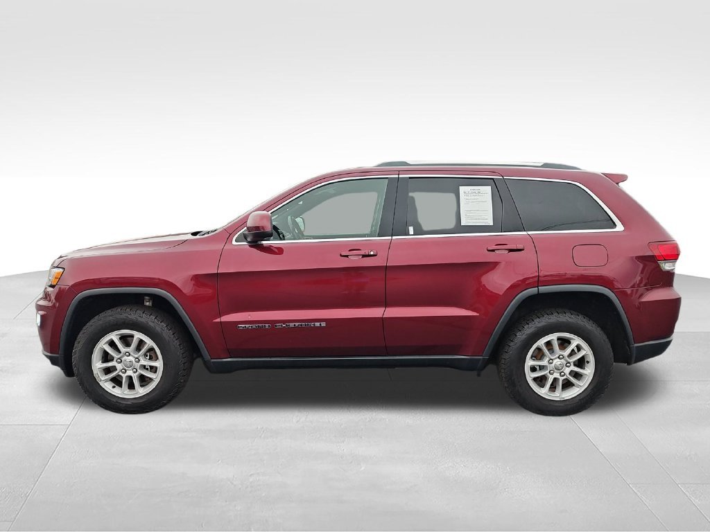 Used 2020 Red Jeep Laredo E image 2