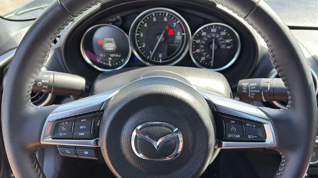 Used 2023 Gray Mazda Grand Touring image 10