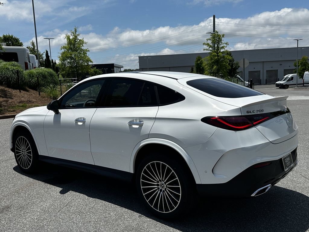 New 2026 Polar White Mercedes-Benz GLC 300 image 6