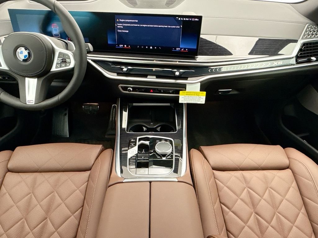 New 2026 Gray Metallic BMW xDrive40i image 13
