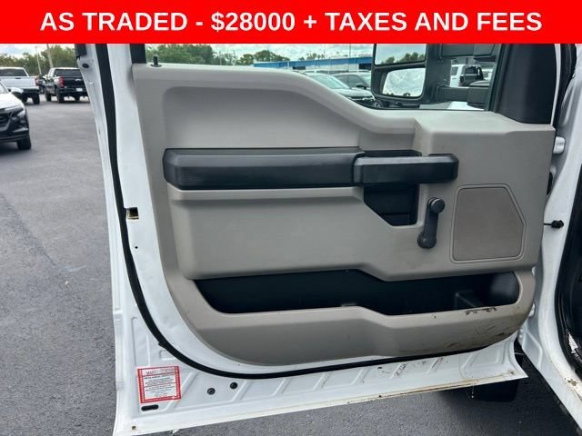 Used 2017 Oxford White Ford XL image 11