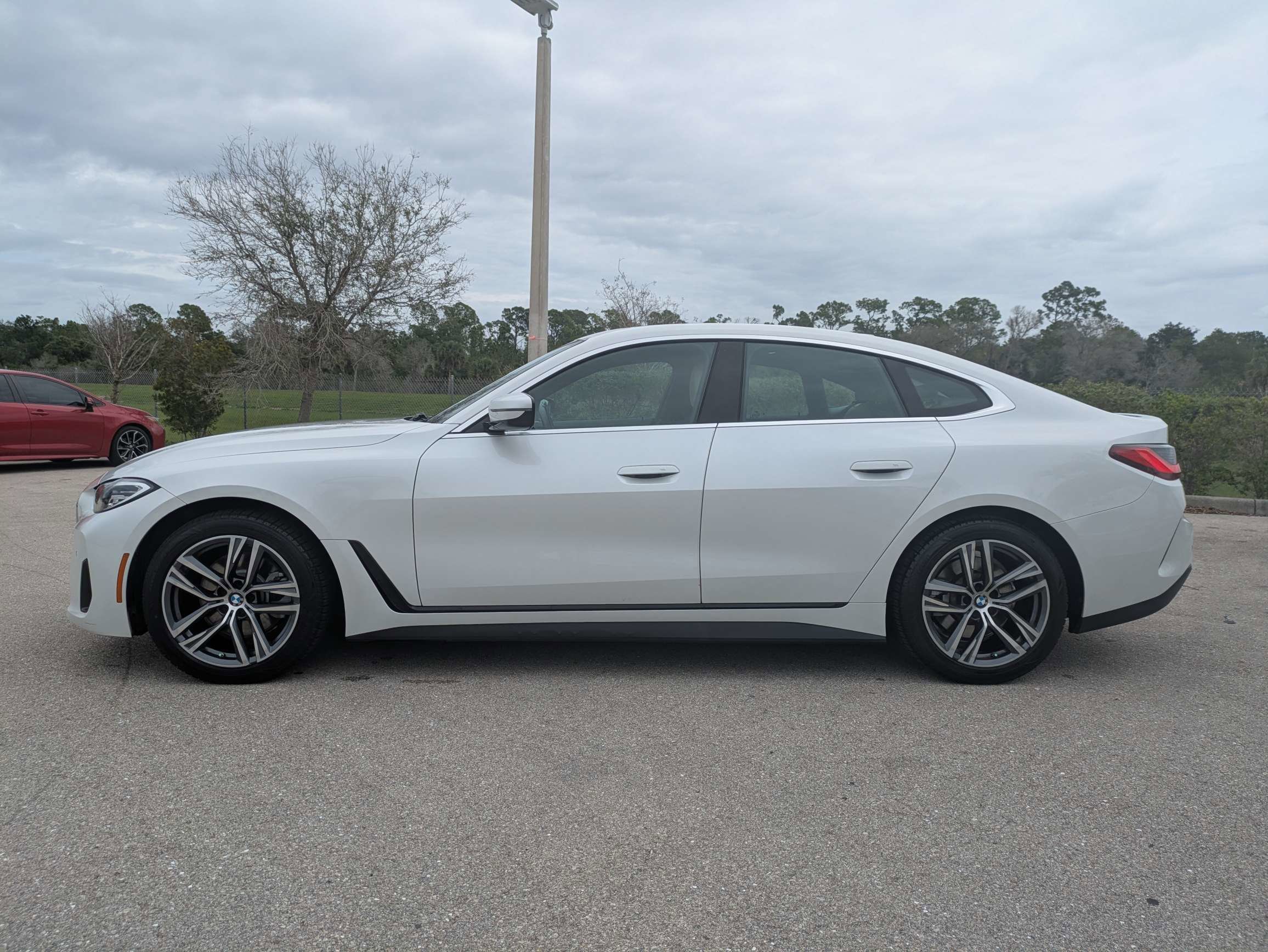 Used 2023 Alpine White BMW 430i image 8