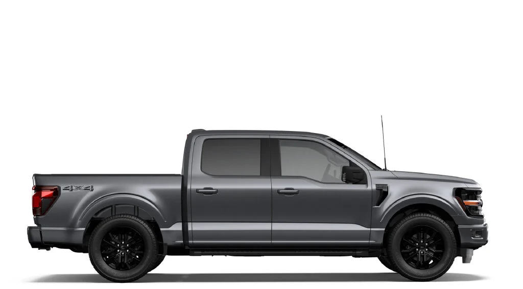 New 2026 Carbonized Gray Metallic Ford XLT image 5