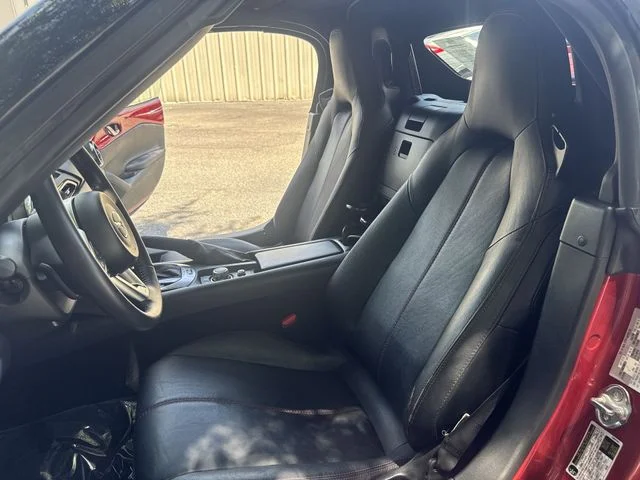 Used 2016 Red Mazda Grand Touring image 12