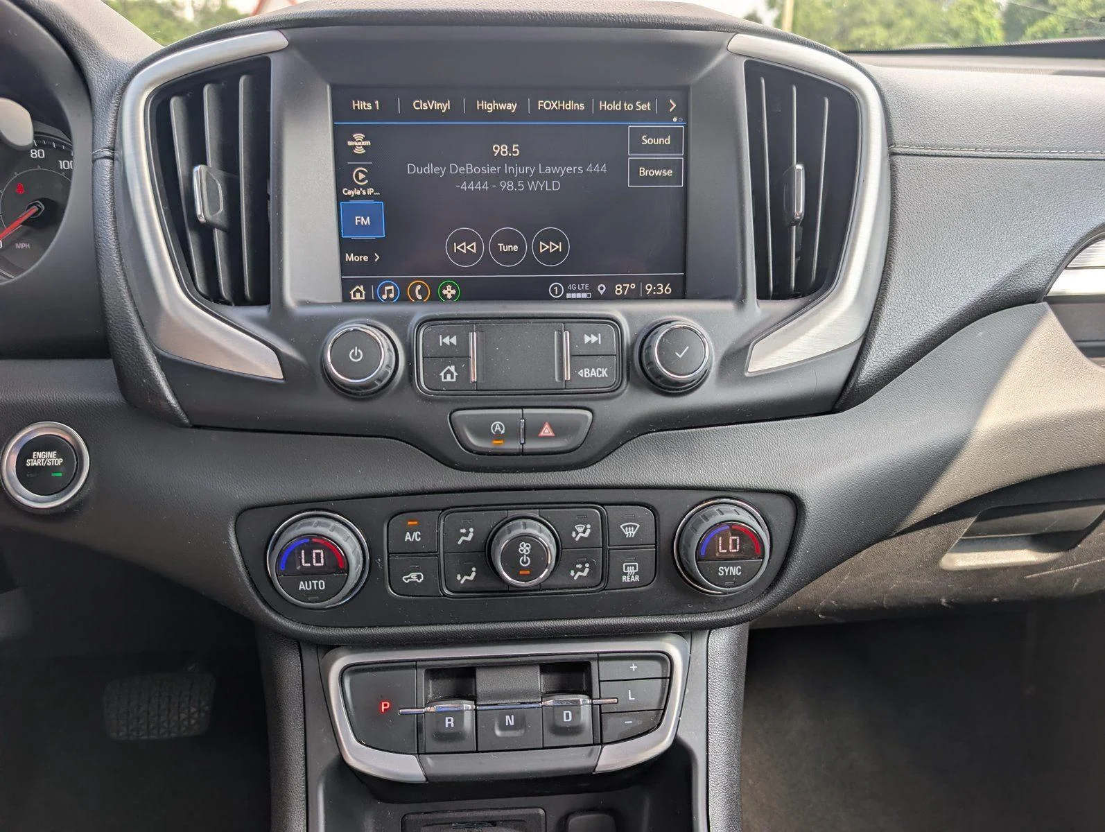Used 2024 Sterling Metallic GMC SLT image 16