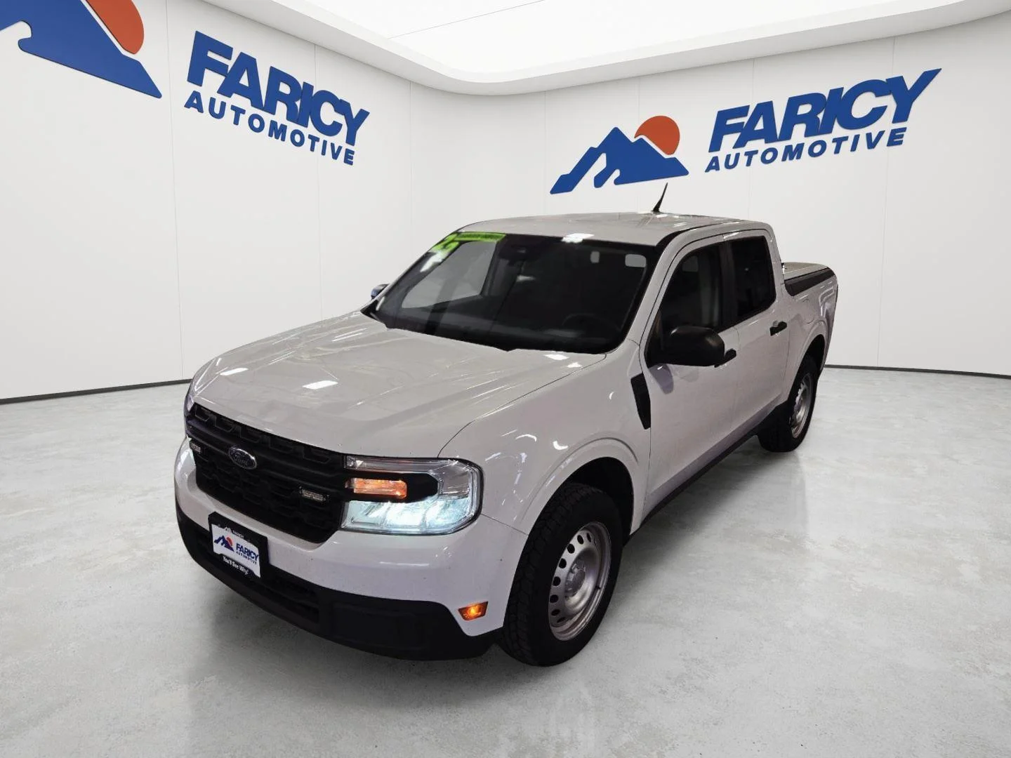 Used 2022 Oxford White Ford XL image 12
