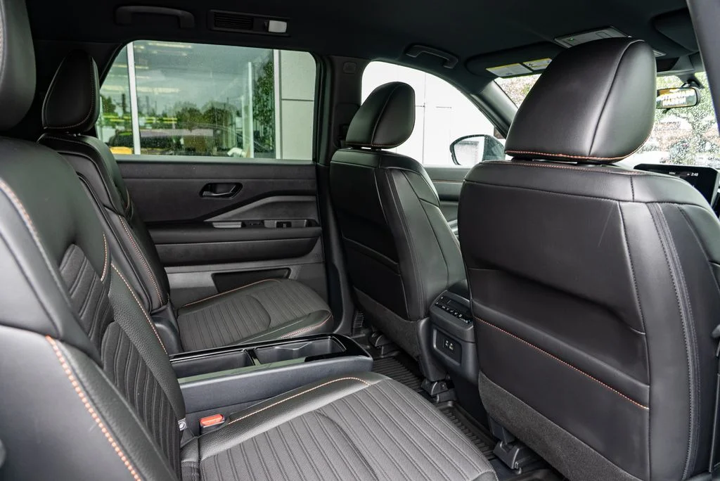 Used 2025 Black Nissan Rock Creek image 27