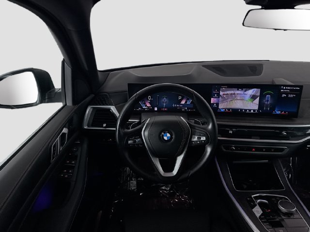 Used 2024 Skyscraper Grey Metallic BMW sDrive40i image 13