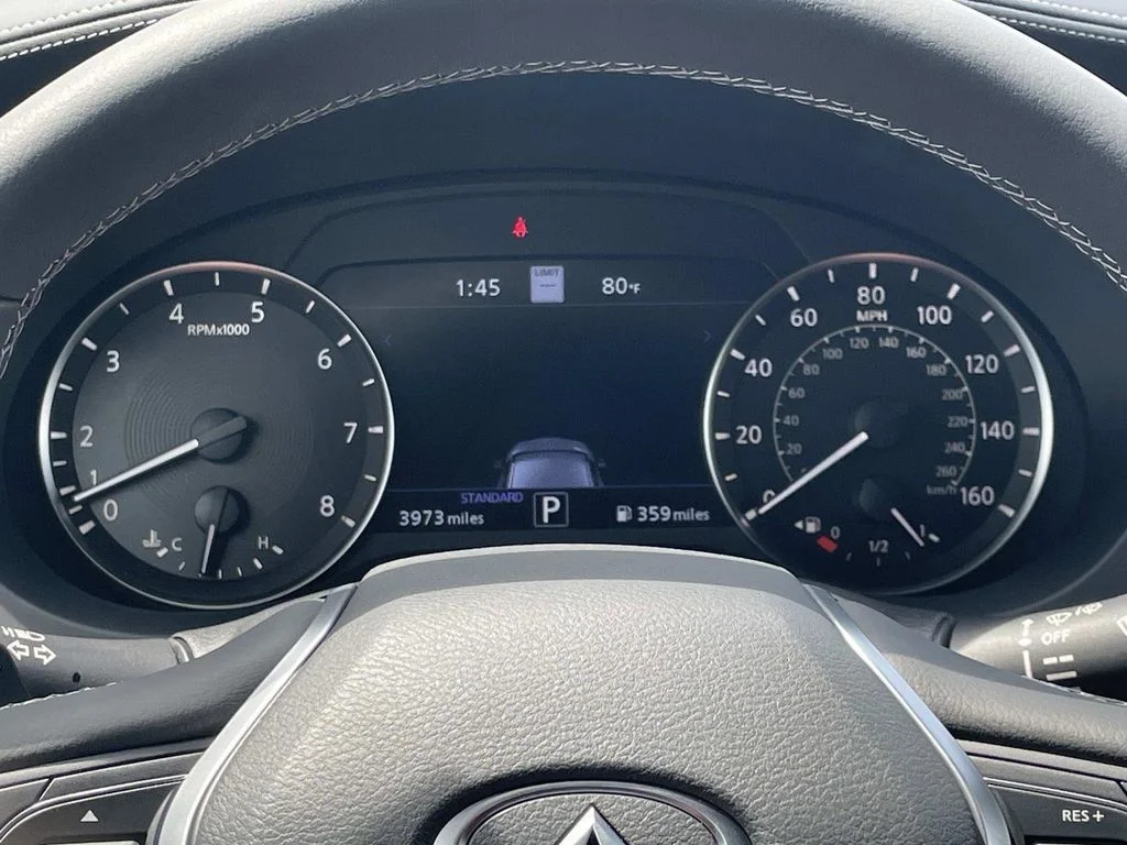 Used 2025 Gray INFINITI SPORT image 27