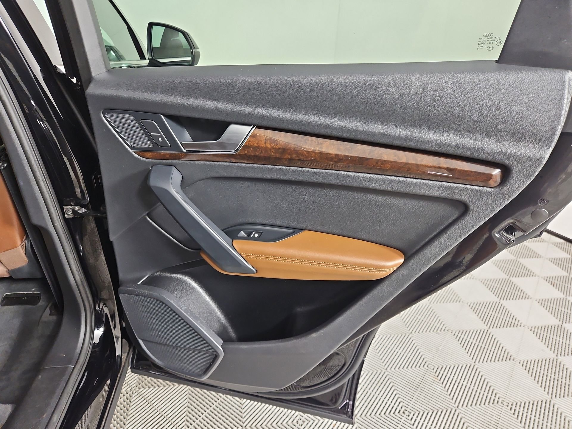 Used 2020 Black Audi 45 Premium Plus image 41