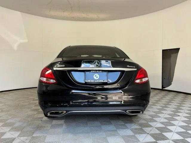 Used 2018  Mercedes-Benz C 300 image 6