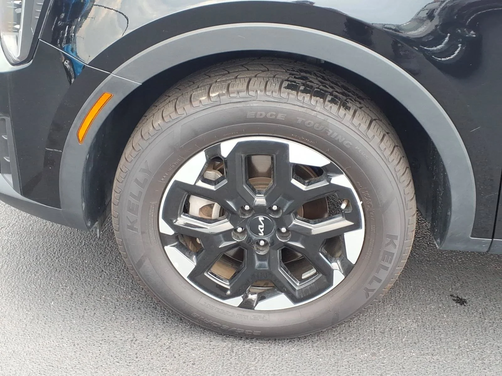 Used 2024 Ebony Black Kia S image 33