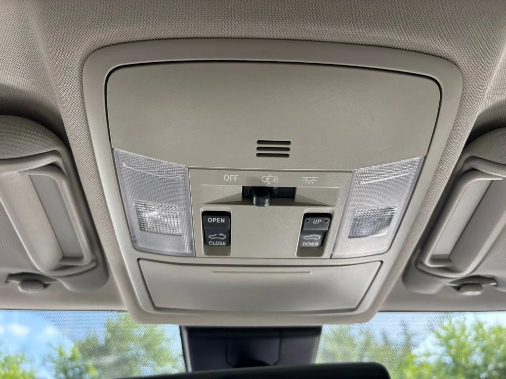 Used 2018 Red Toyota Limited image 22
