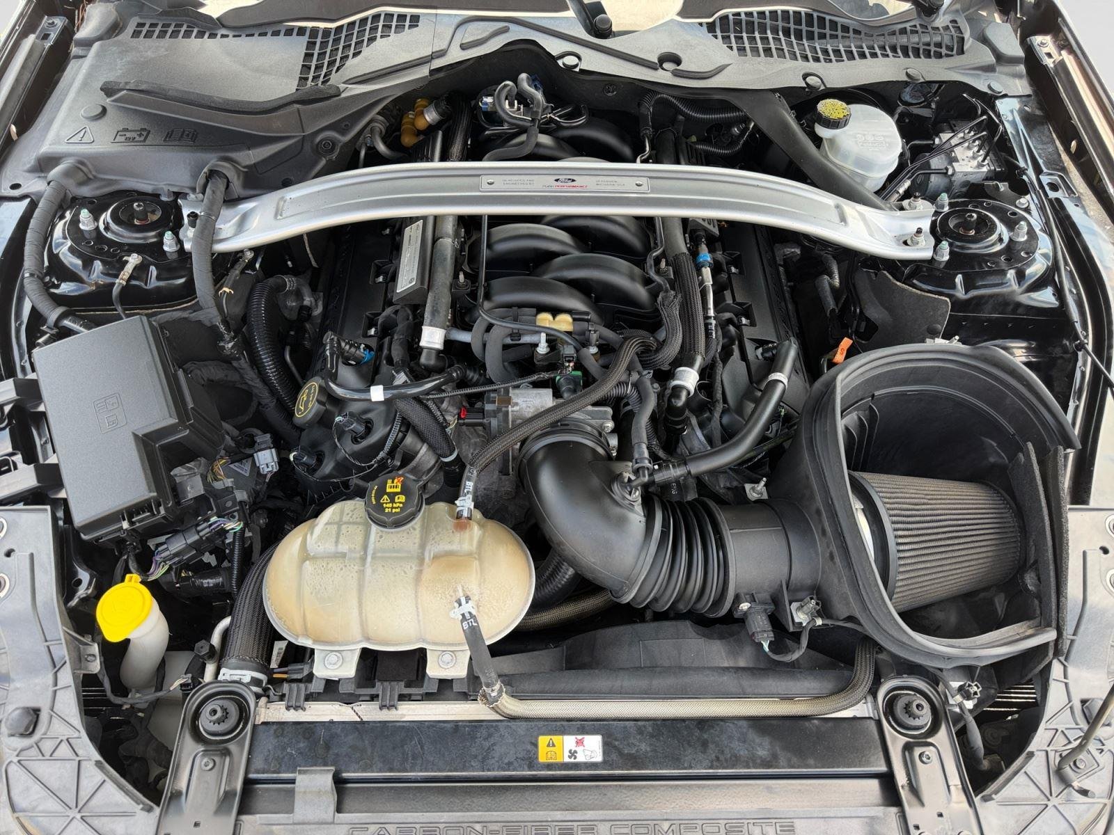 2016 Ford Mustang Shelby GT350 - Photo 20