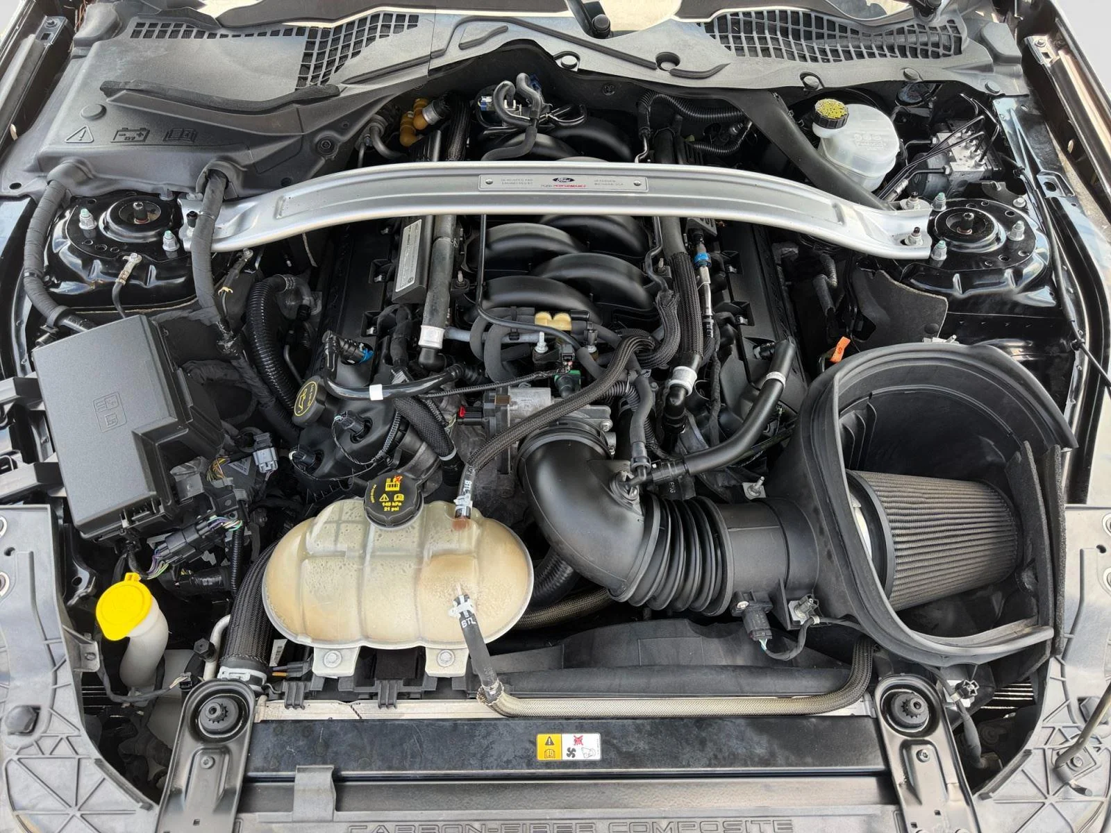 2016 Ford Mustang Shelby GT350 - Photo 20