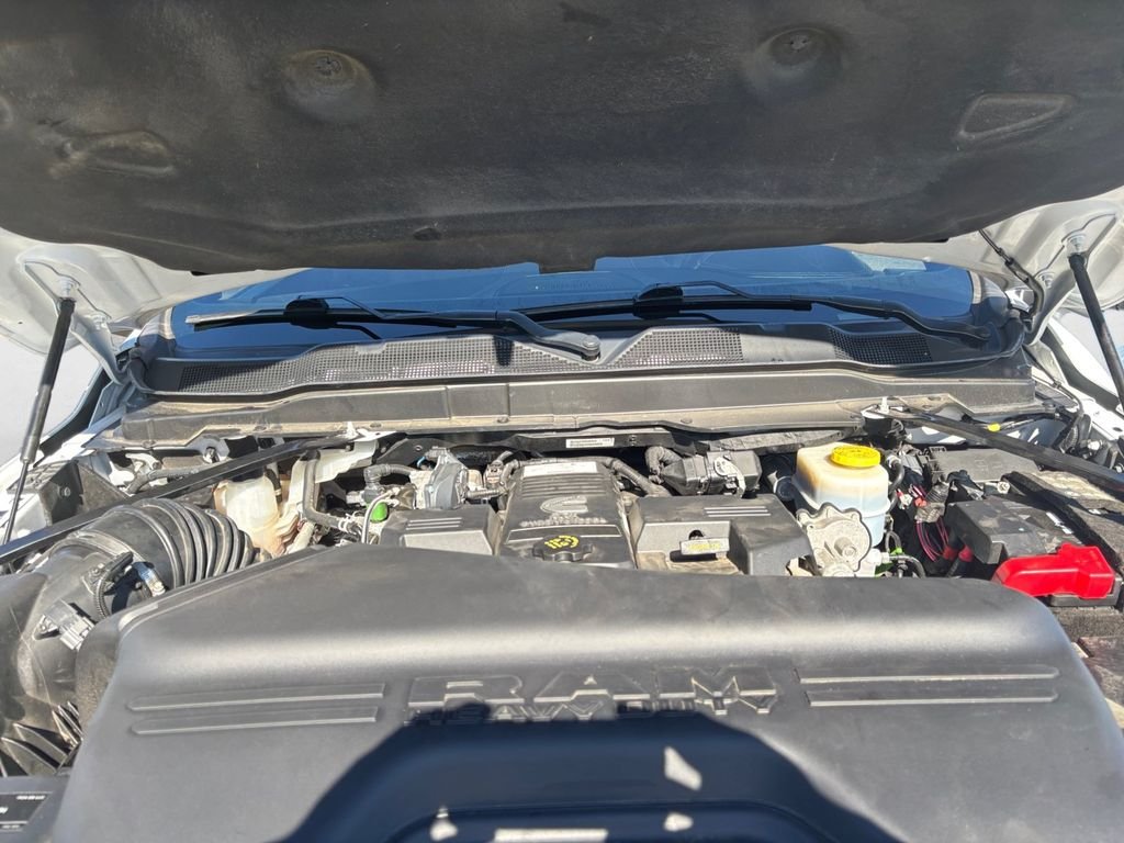 Used 2021 White Ram Limited image 14