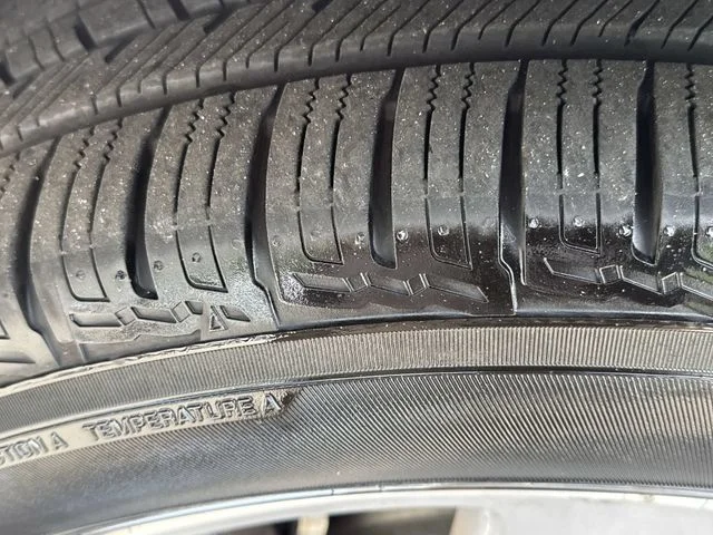 Used 2019 Black Honda EX-L image 14