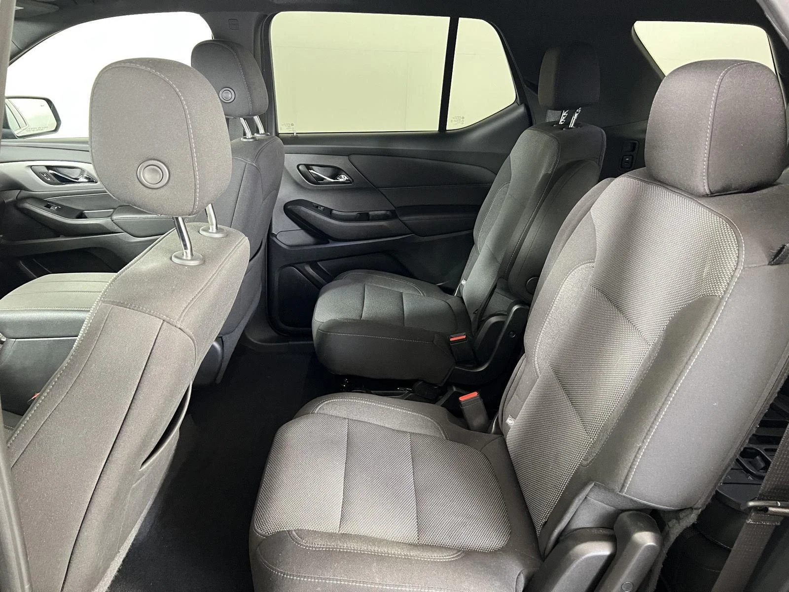 Used 2023 Mosaic Black Metallic Chevrolet LT Cloth image 18