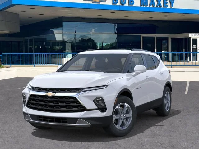New 2026 Summit White Chevrolet 2LT image 6
