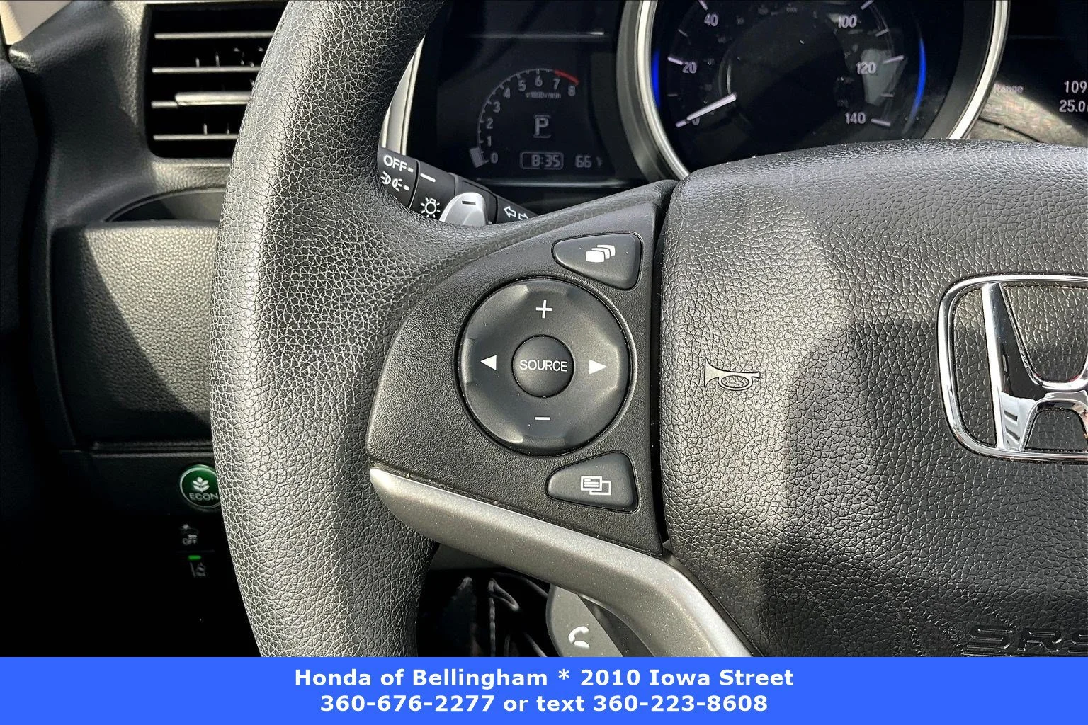 Used 2018 White Honda EX image 10