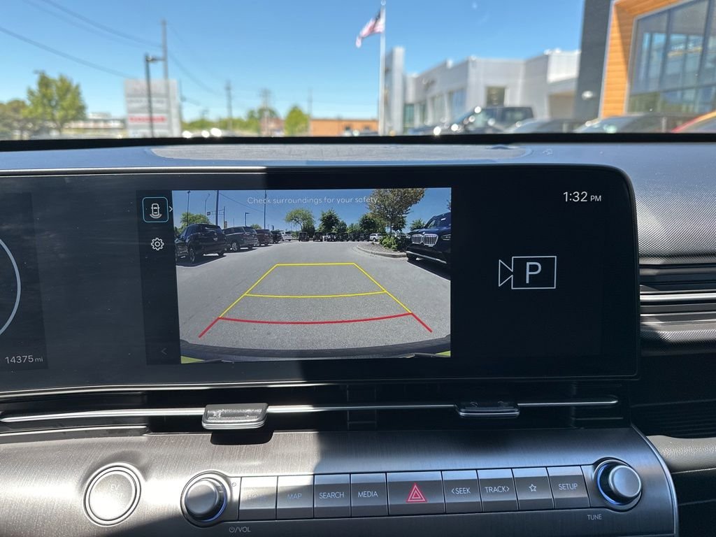 Used 2024 Yellow Hyundai SEL image 37