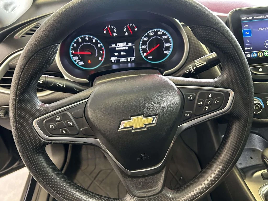 Used 2022 Black Chevrolet LS image 18