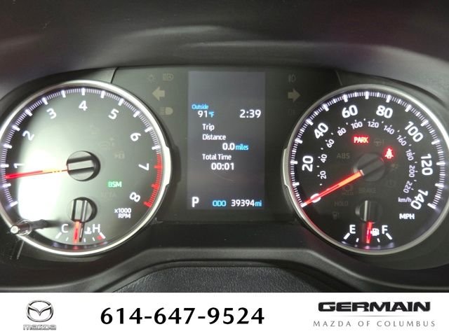 Used 2020 Red Toyota XLE image 25