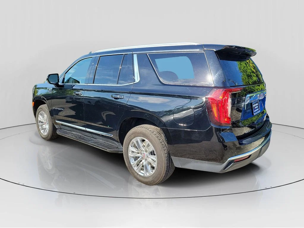 Used 2024 Black GMC SLT image 5
