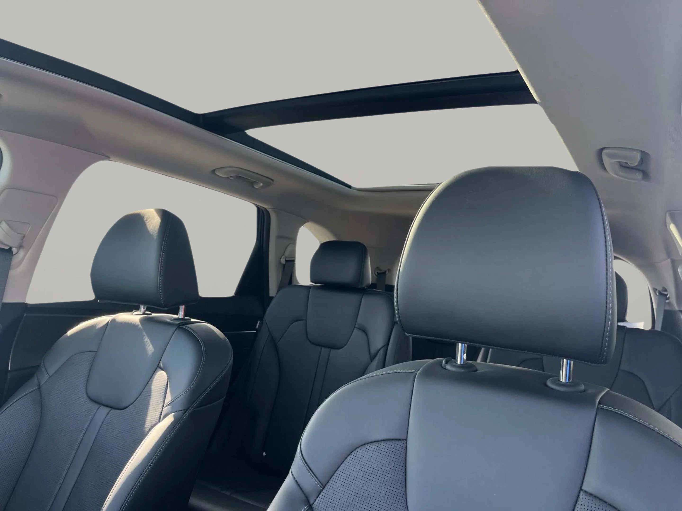 New 2025 Ebony Black Kia SX image 27