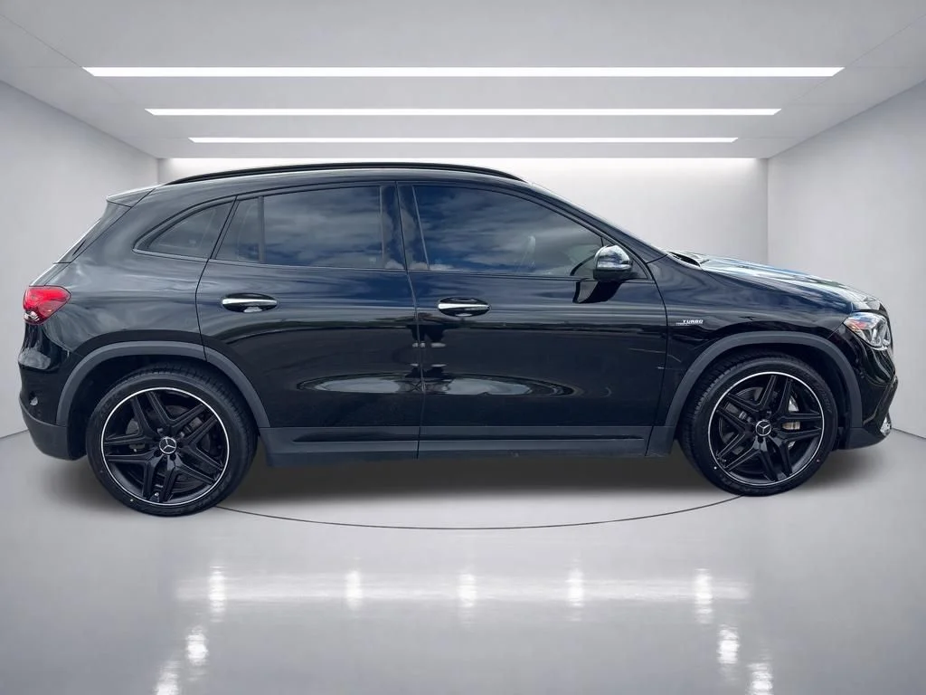 Used 2022 Night Black Mercedes-Benz GLA 35 AMG® image 7