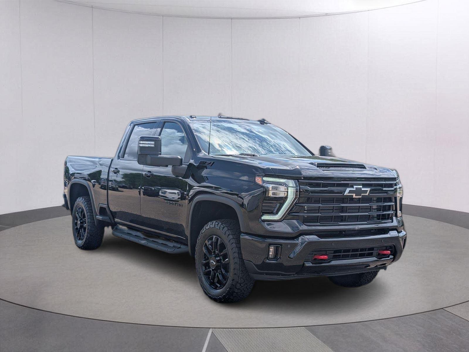 2026 Chevrolet Silverado 2500 HD LTZ - Photo 9