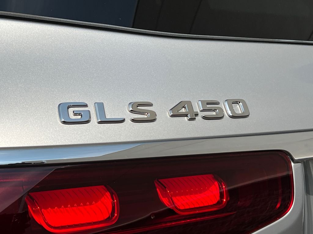 Certified Used 2025 Silver Mercedes-Benz GLS 450 image 31