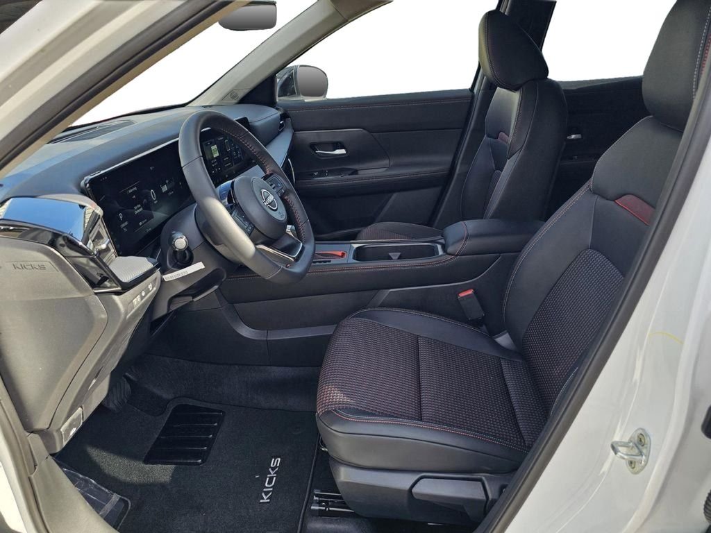 2026 Nissan KICKS SR - Photo 13