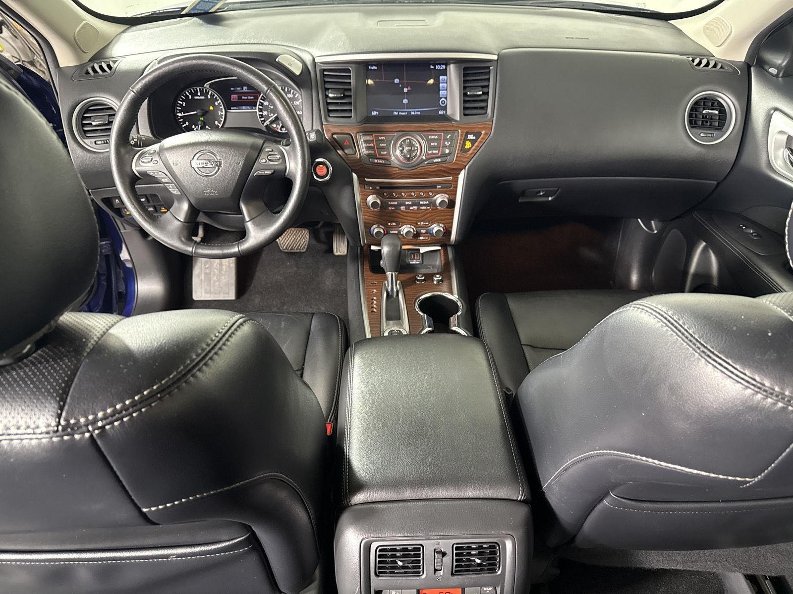 Used 2019 Caspian Blue Metallic Nissan Platinum image 30