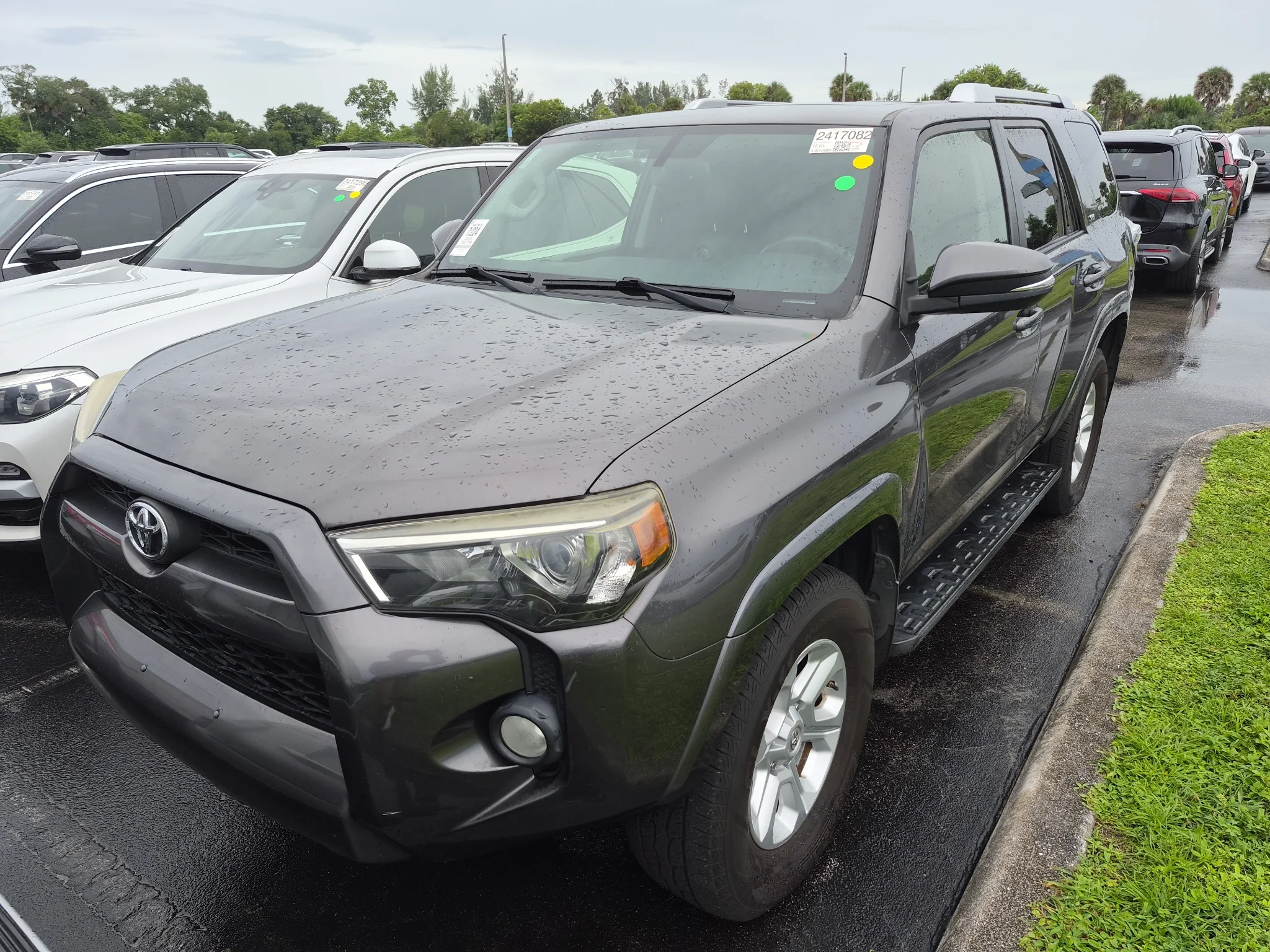 Used 2015 Magnetic Gray Metallic Toyota SR5 Premium image 5